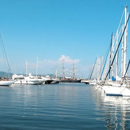 Aussergewoehnliche Am Hafen By Interhome * Saint-Tropez